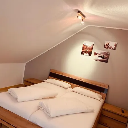 Landgasthof Scherer Vendégház 4*