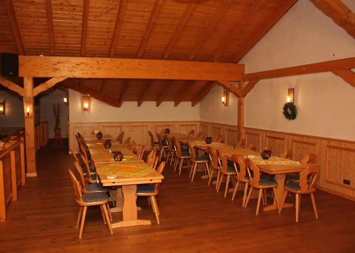 Landgasthof Scherer Konukevi Wenden (Sauerland)